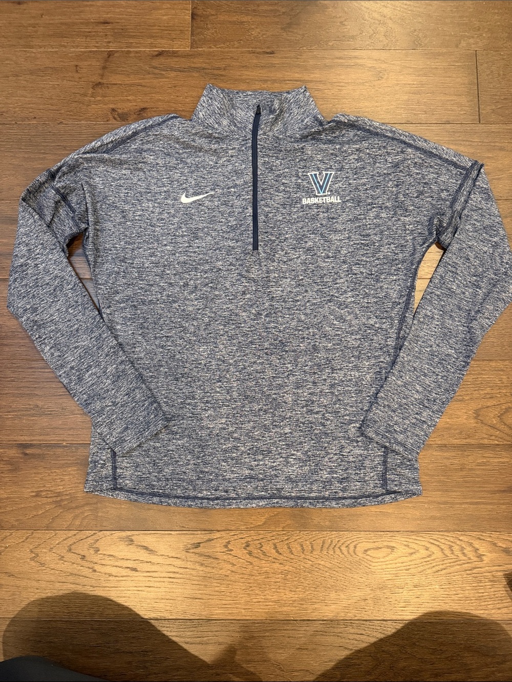 Nike Dri-FIT Villanova Basketball Navy 1/4 Zip Pullover Size Medium - C65-007